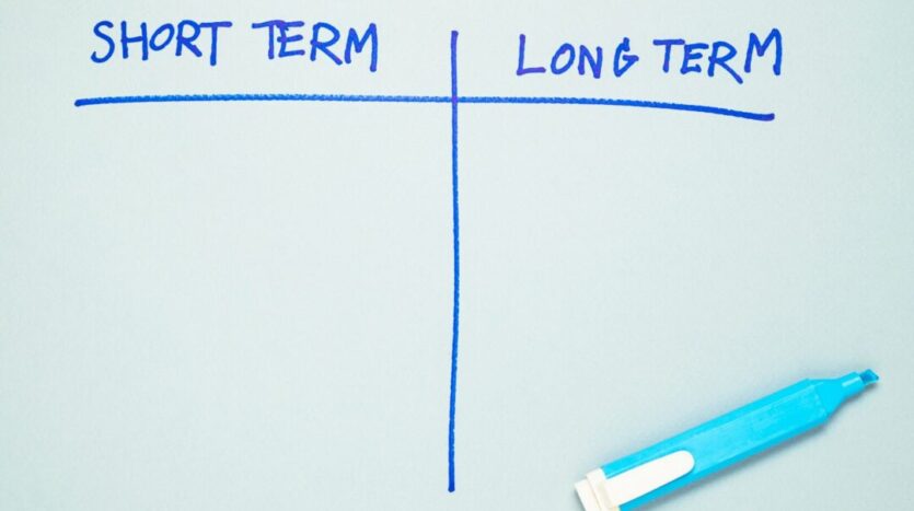 Residence Index UK - Short-Term vs Long-Term Lets: Which is the Better Investment in 2025?